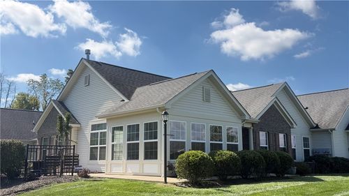 2031 Sonoma Valley Dr, Renfrew, PA, 16053-9273 | Card Image