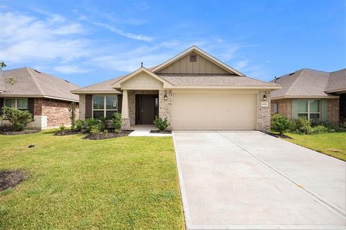4401 E Bayou Maison Cir, Dickinson, TX, 77539 | Card Image