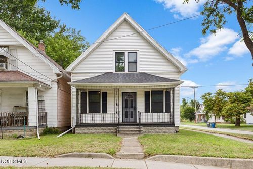 2 W Park St, Toledo, OH, 43608-1724 | Card Image