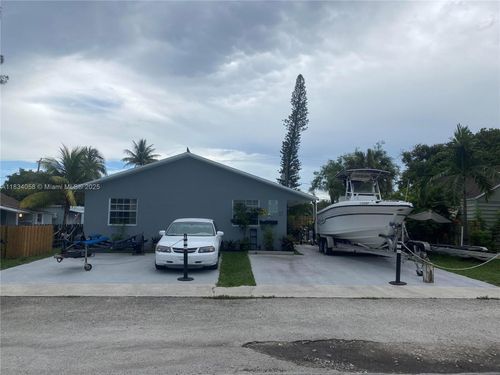 235 Sw 12th St, Dania Beach, FL, 33004-4228 | Card Image