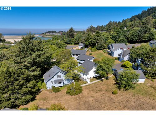 236 Jennifer Dr, Yachats, OR, 97498-9347 | Card Image