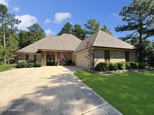 1178 Sanctuary Dr, Brandon, MS, 39042-7615 | Card Image