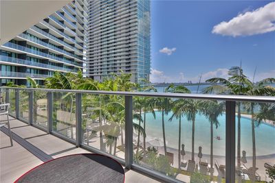 706 - 480 Ne 31 Street, Condo with 2 bedrooms, 2 bathrooms and null parking in Miami FL | Image 1