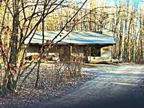 N1520 Spring Glen Road, Menominee, WI, 54135 | Card Image