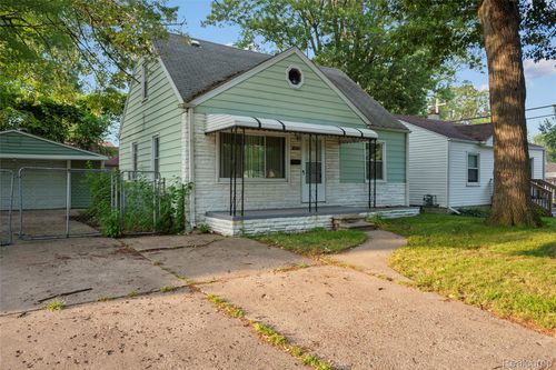 1035 E Madge Ave, Hazel Park, MI, 48030-2164 | Card Image