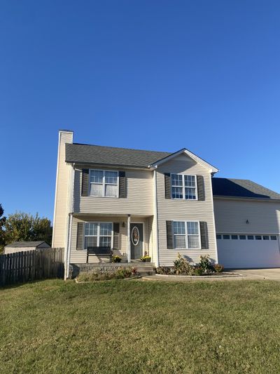 1373 Mackenzie Ct, House other with 4 bedrooms, 2 bathrooms and 2 parking in Clarksville TN | Image 3