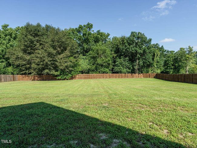 029-1280x960-back-yard | Image 29