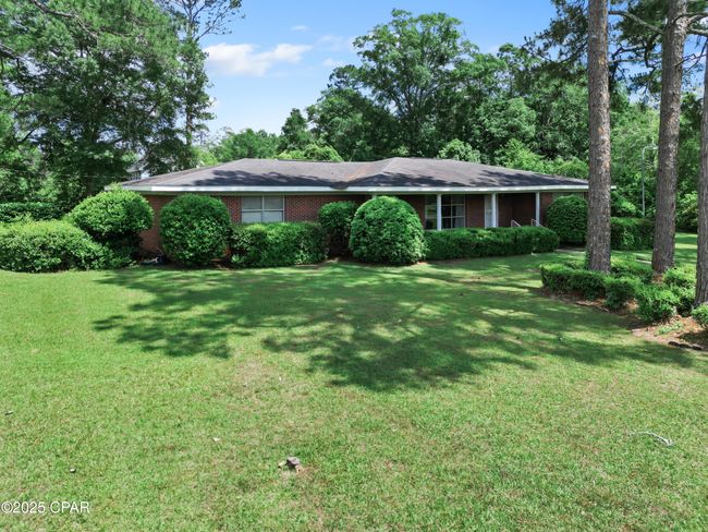 5370 Cherry St, House other with 2 bedrooms, 3 bathrooms and null parking in Graceville FL | Image 9