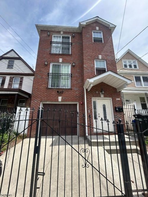 360 Sanford Ave, Newark, NJ, 07106-1125 | Card Image