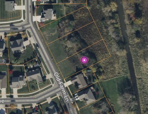 555 Old Farm Ln, Lapeer, MI, 48446-4612 | Card Image