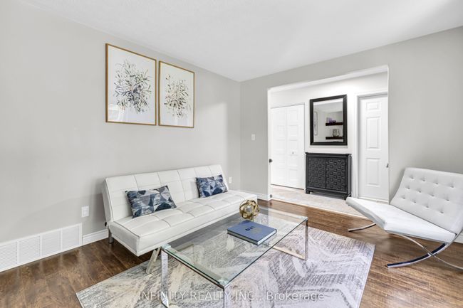1803 Vicky Cir, House other with 4 bedrooms, 2 bathrooms and 2 parking in Windsor ON | Image 8