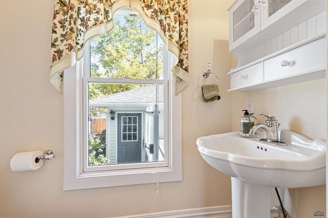 1120 West Blvd, House other with 3 bedrooms, 4 bathrooms and null parking in Rapid City SD | Image 23