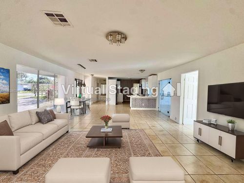 19410 Ne 19th Ave, Miami, FL, 33179-3604 | Card Image