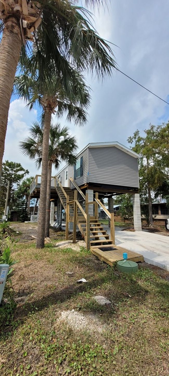 124 Se 894th Ave, House other with 3 bedrooms, 2 bathrooms and null parking in Suwannee FL | Image 4