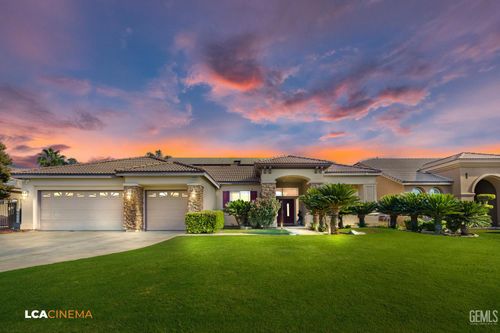 13214 Giro Dr, Bakersfield, CA, 93314-6601 | Card Image