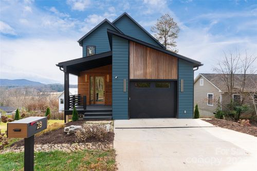 28 Lamb Ave, Asheville, NC, 28806-4310 | Card Image