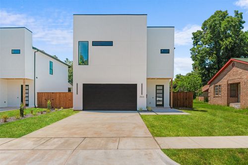 2826 Rochester St, Dallas, TX, 75215-5313 | Card Image