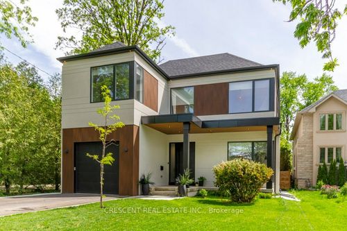 151 Shaver Ave N, Etobicoke, ON, M9B4N9 | Card Image