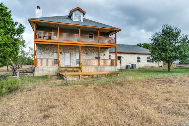 34970 AND 34900 Smithson Valley Rd, House other with 3 bedrooms, 4 bathrooms and null parking in Bulverde TX | Image 10