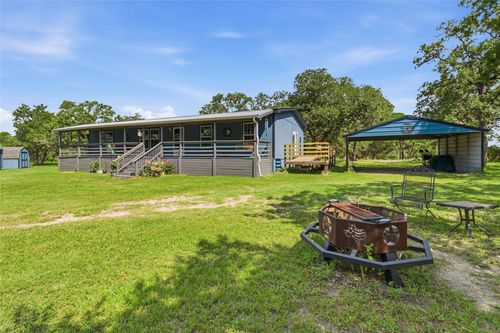 7921 Vista Ranch Rd, Smithville, TX, 78957-2173 | Card Image