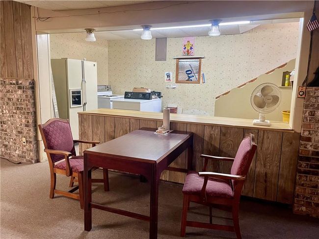 130 W 2 Nd St, Home with 2 bedrooms, 2 bathrooms and null parking in Clearmont MO | Image 18