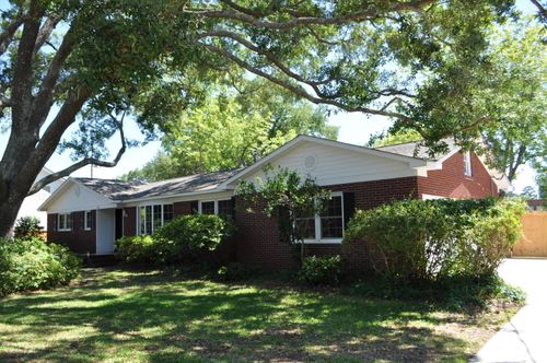 1335 Old Colony Road, Mount Pleasant, SC, 29464 | Card Image