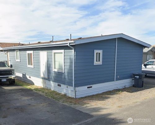 6511 James St, West Richland, WA, 99353-9252 | Card Image