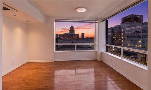 601-1212 Guadalupe St, Austin, TX, 78701-1804 | Card Image