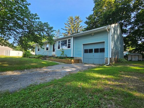 10 Amherst Rd, Red Hook, NY, 12571-1614 | Card Image