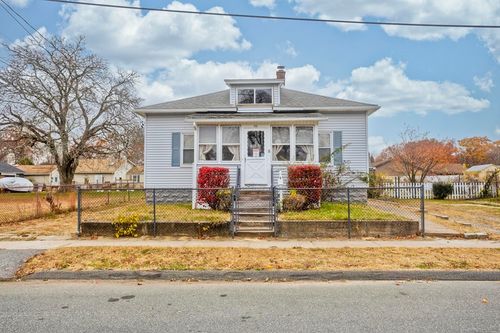 62 Jennings St, Chicopee, MA, 01020-1920 | Card Image