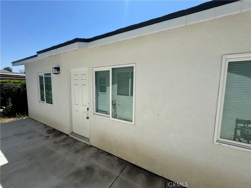 10556 Laurel Canyon Blvd, Pacoima, CA, 91331-3559 | Card Image