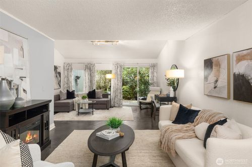 apt-181-13772 Ne 60th St, Redmond, WA, 98052-9734 | Card Image