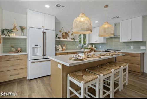 626 E Palomino Dr, Gilbert, AZ, 85296-2920 | Card Image