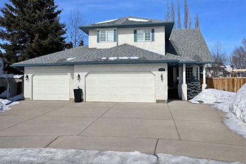 6110 93a St, Grande Prairie, AB, T8W2E4 | Card Image