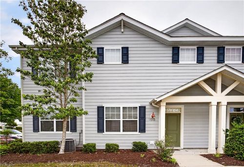 1513 Pucknall Dr, Chesapeake, VA, 23320-3334 | Card Image