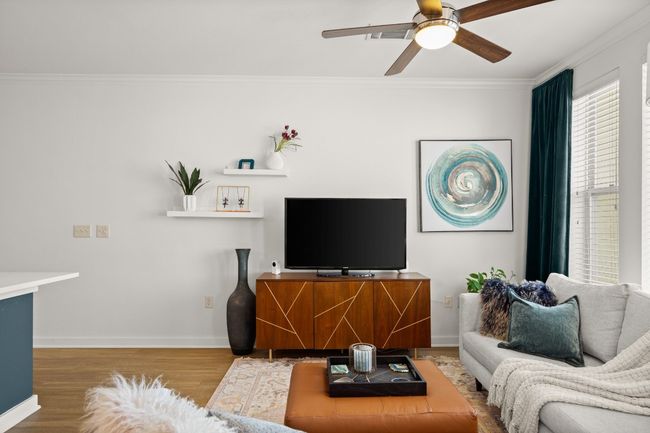 UNIT-3038 - 1900 Barton Springs Rd, Condo with 1 bedrooms, 1 bathrooms and 1 parking in Austin TX | Image 14