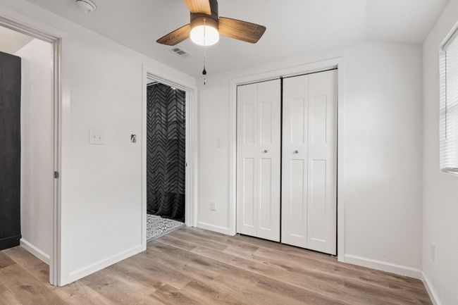 1710 S Walnut St, House other with 2 bedrooms, 2 bathrooms and null parking in Sherman TX | Image 16