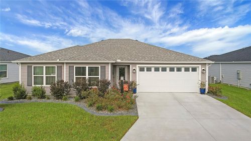 7442 Savanna Dr, The Villages, FL, 34762-6662 | Card Image