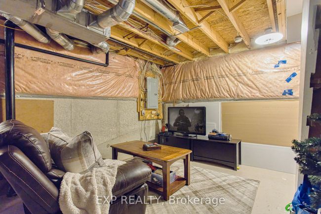 35 Stevenson St, House attached with 5 bedrooms, 3 bathrooms and 2 parking in Ancaster ON | Image 27
