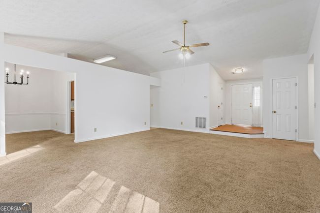 10650 Plantation Dr, House other with 3 bedrooms, 2 bathrooms and 2 parking in Alpharetta GA | Image 6