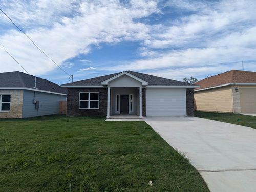 1708 E Avenue G, Lampasas, TX, 76550-1378 | Card Image