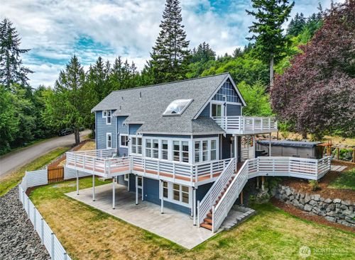 42 Maxview Dr, Port Ludlow, WA, 98365-9577 | Card Image