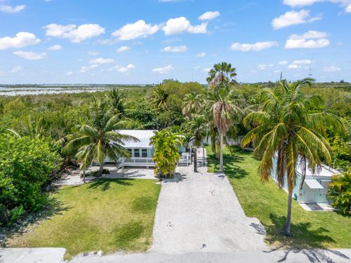 92 Frazier Ln, Sugarloaf Key, FL, 33042-3814 | Card Image