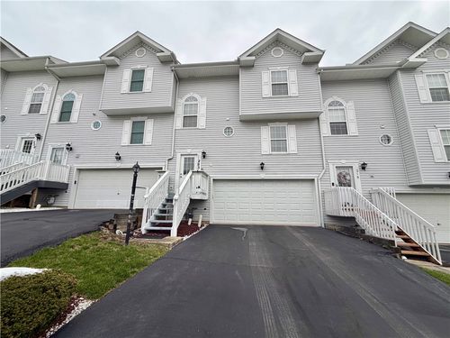 213 Manor View Dr, Manor, PA, 15665-9731 | Card Image