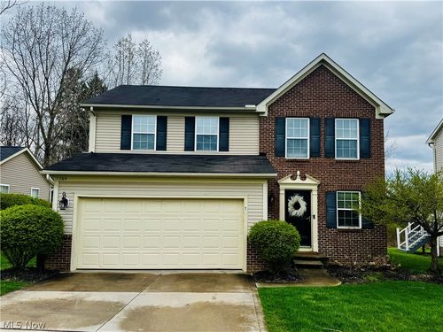 784 Millstream Run, Macedonia, OH, 44056-1565 | Card Image