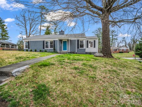 1038 Sylvan Blvd, Hendersonville, NC, 28791-3463 | Card Image