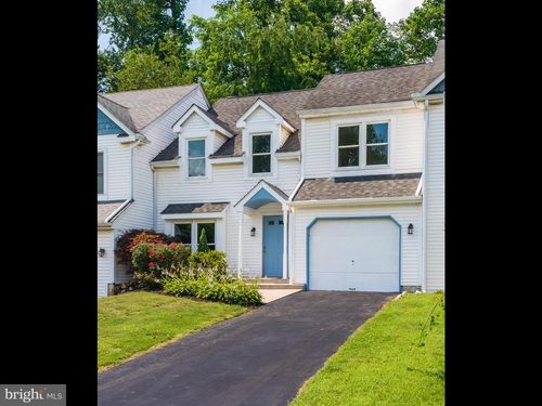 34 Innisbrook Ln, COATESVILLE, PA, 19320-5915 | Card Image