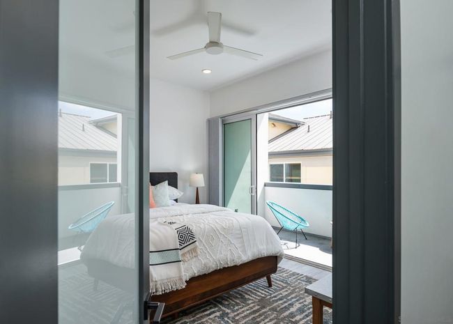 3 - 4079 1 St Ave, Condo with 2 bedrooms, 2 bathrooms and 2 parking in San Diego CA | Image 13