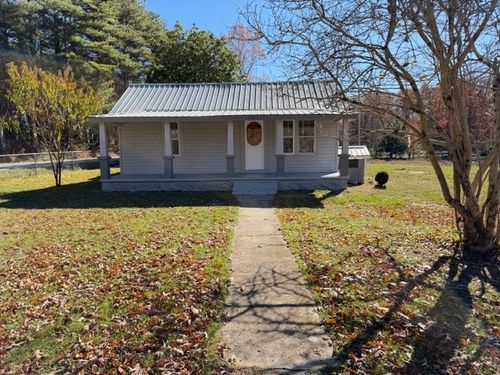 1758 Midway Rd, Sewanee, TN, 37375-2706 | Card Image