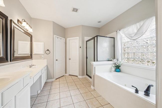 2541 Hidden Creek Dr, House other with 4 bedrooms, 3 bathrooms and 2 parking in Pearland TX | Image 16